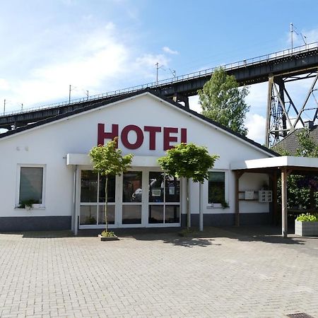 Hotel O'Felder Osterrönfeld Екстериор снимка